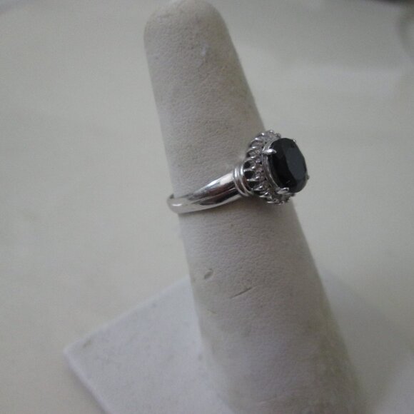 Platinum Pt900 Sapphire Diamond Ring - Picture 3 of 7